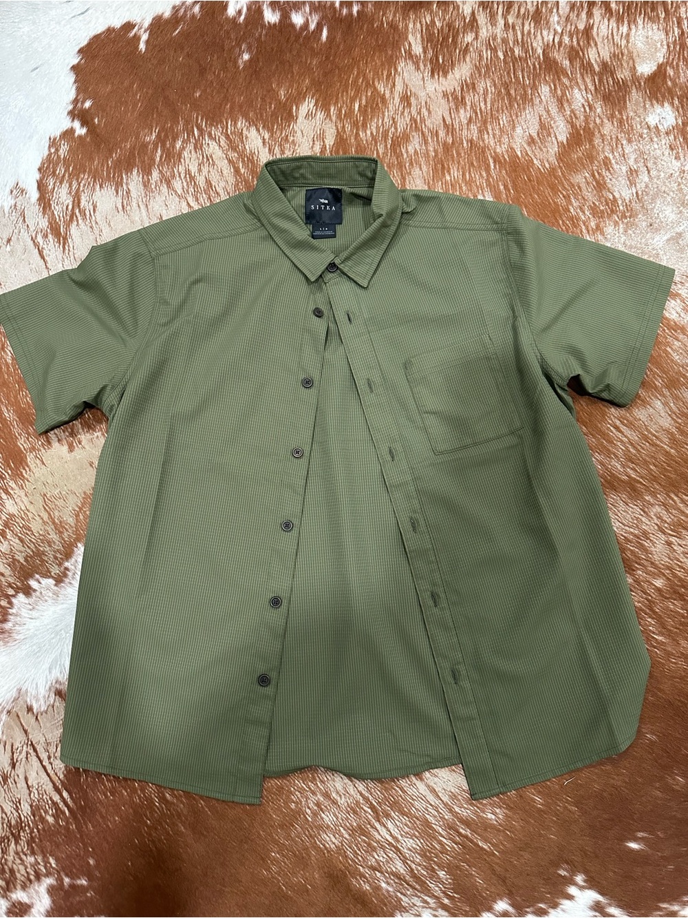 Men's Short-Sleeve Button-Up is Shirt — Olive Green- Sitka